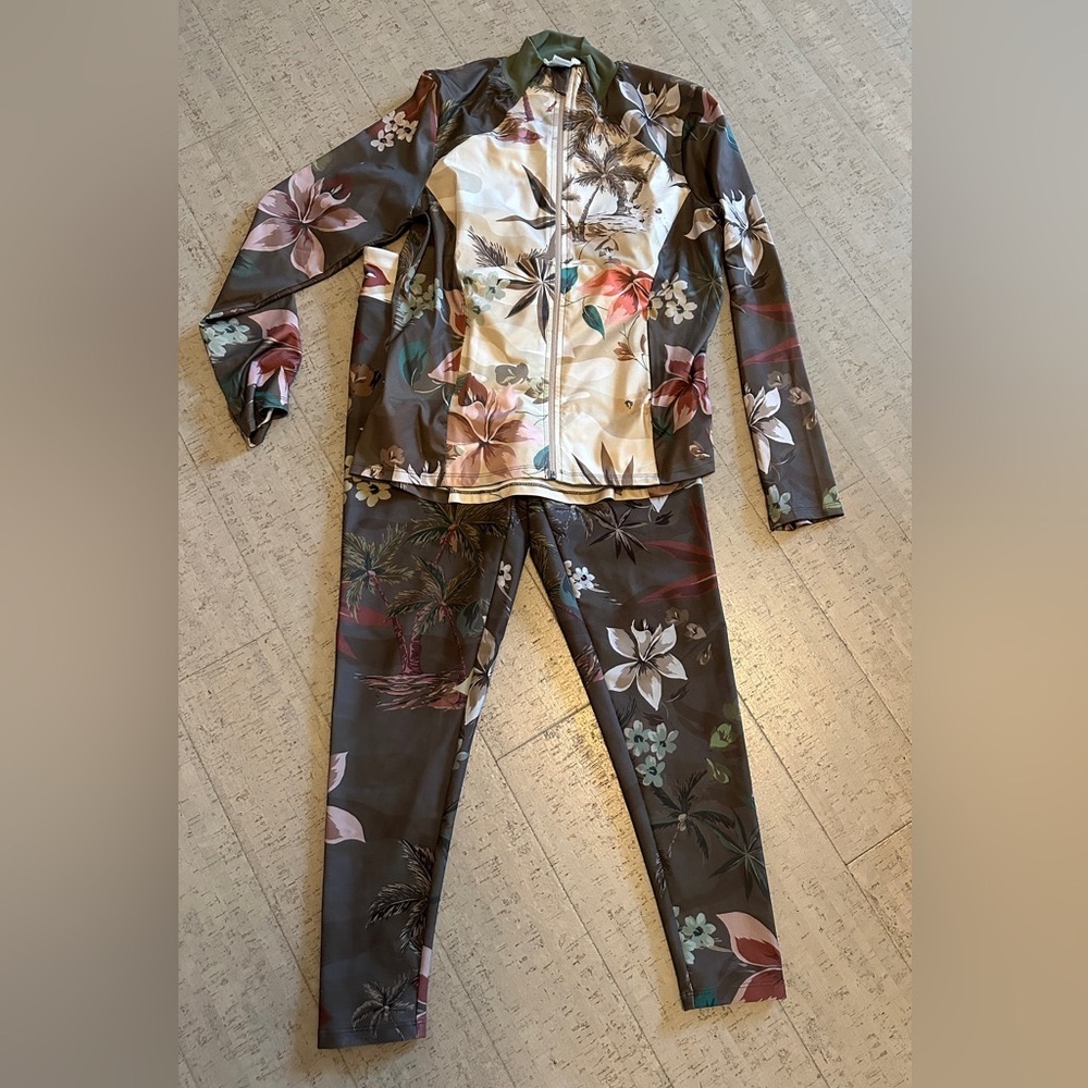 DESIGUAL track jacket and legging NWOT